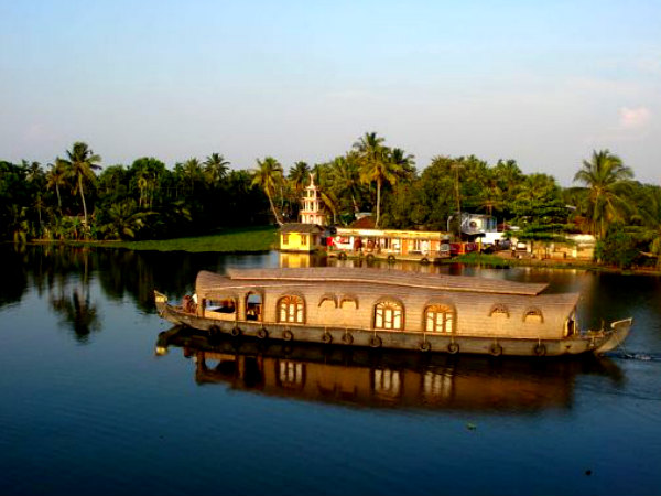 Kochi to Kovalam