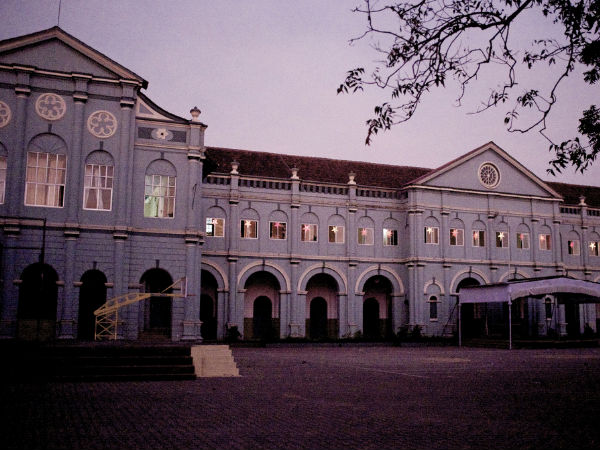 Colonial Buildings