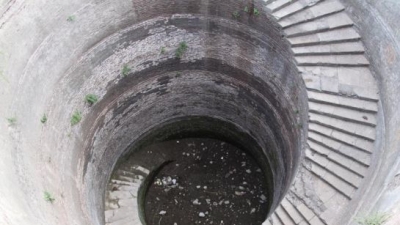 Helical Stepwell