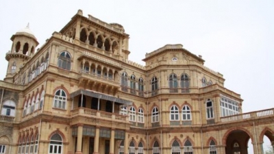 Royal Residency