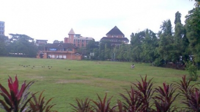 Manachira Square