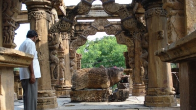 Nava Toran Temple