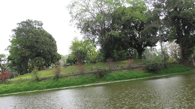 Padum Pukhuri