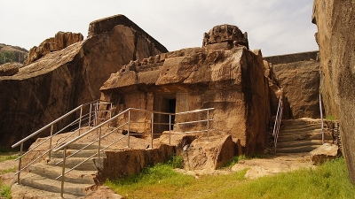 Valli's Cave
