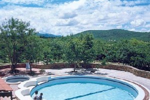 Tuskertrails-swimmingpool Tuskertrails-swimmingpool