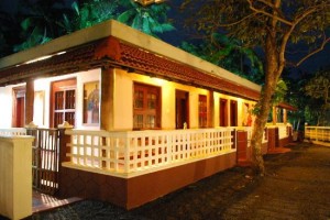 Beach-rooms-at-night Beach-rooms-at-night