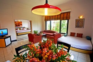 Deluxe Suites Deluxe Suites