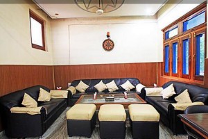 Lobby Lobby