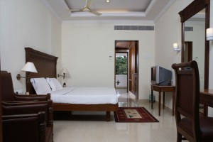 Deluxe King Size Bed Deluxe King Size Bed