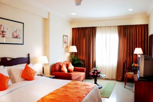 Well-furnished Room Well-furnished Room
