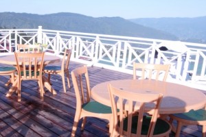 Roof-top Dining Roof-top Dining
