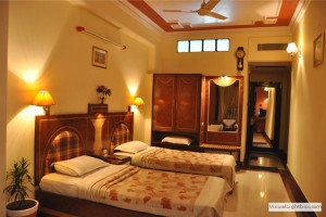Spacious Room Spacious Room