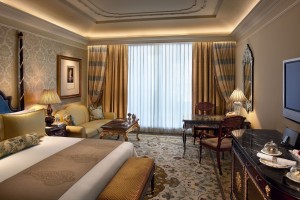 Royal Club Room Royal Club Room