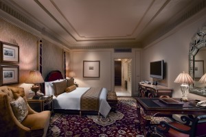 Well-furnished Room Well-furnished Room