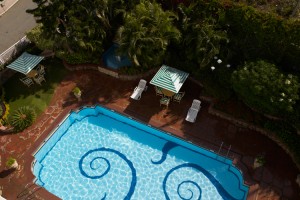 Swimming Swimming