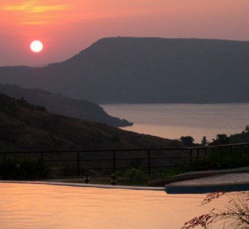 Upper Deck Resort