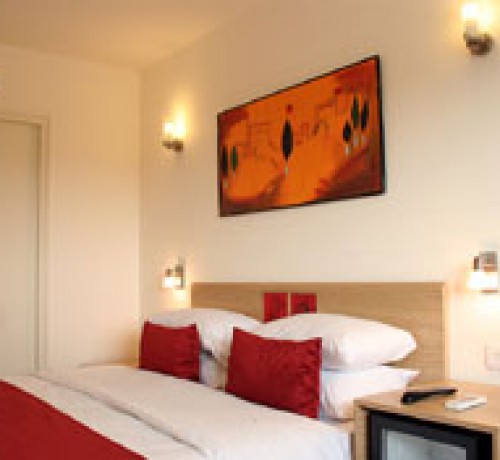 Red fox hotel