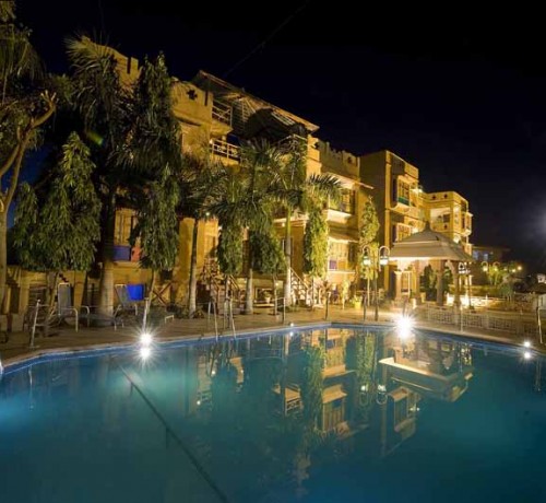 Swimming pool