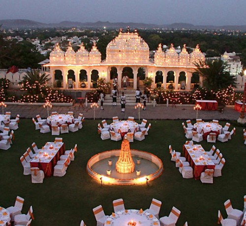 Palace lawns Palace lawns