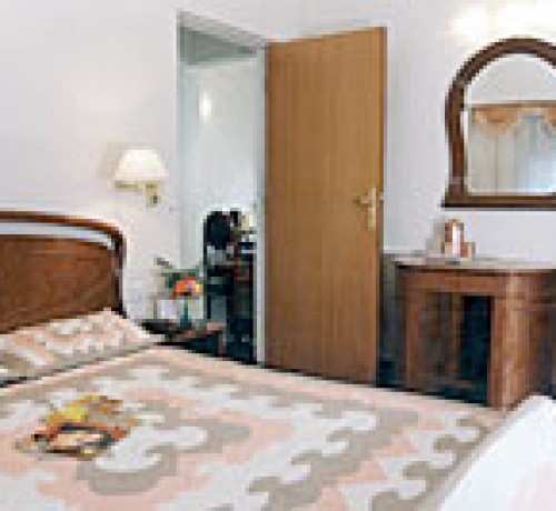 Hotel Millenium Park room2