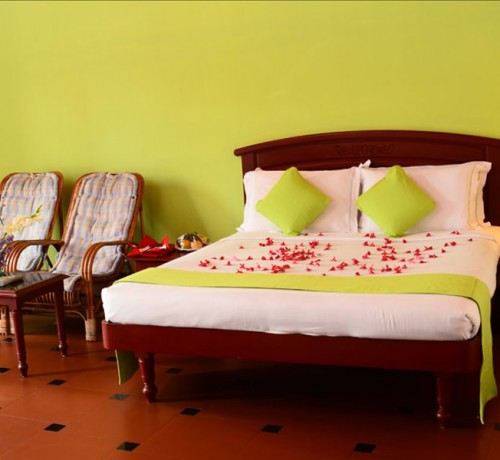 Well decorated room