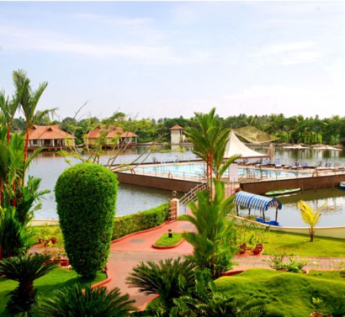 Scenic Beaty at Lake Palace Scenic Beaty at Lake Palace