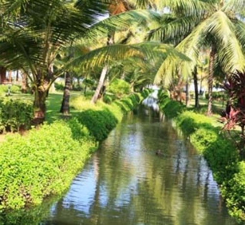 Canals Canals