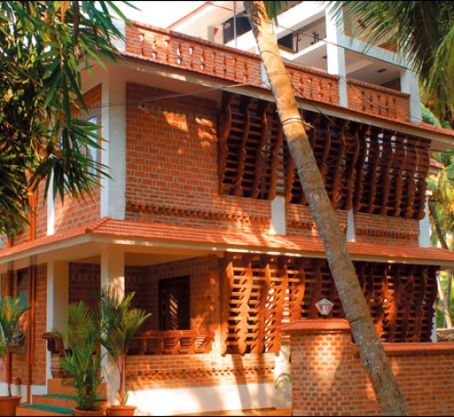Side view of the resort Side view of the resort