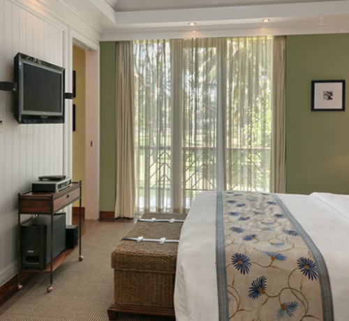 Presidential Villa: Master Bedroom Presidential Villa: Master Bedroom