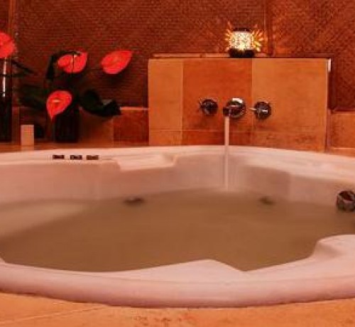 Jacuzzi