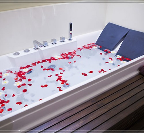 Bathtub