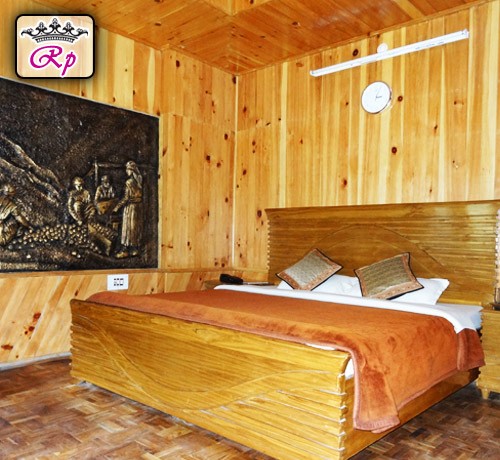 Luxury Royal Suite