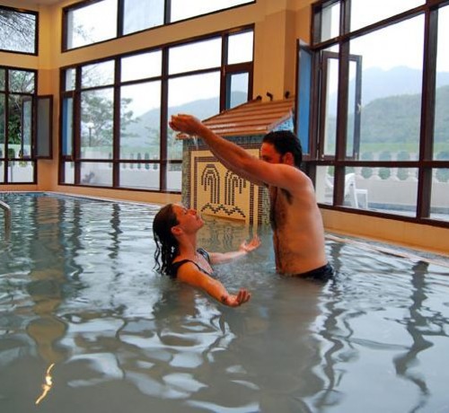 Hot water pool Hot water pool