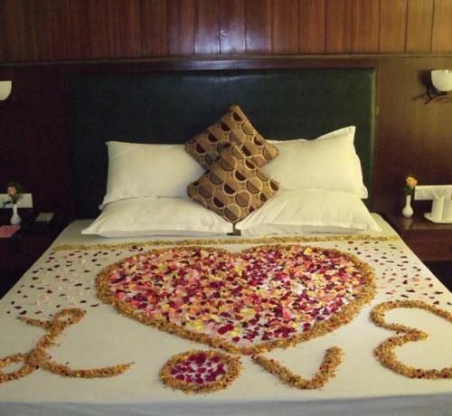 Honeymoon Suite Honeymoon Suite