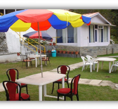 Exterior Dining