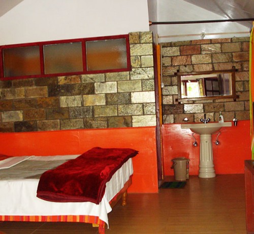 Accommodation Accommodation
