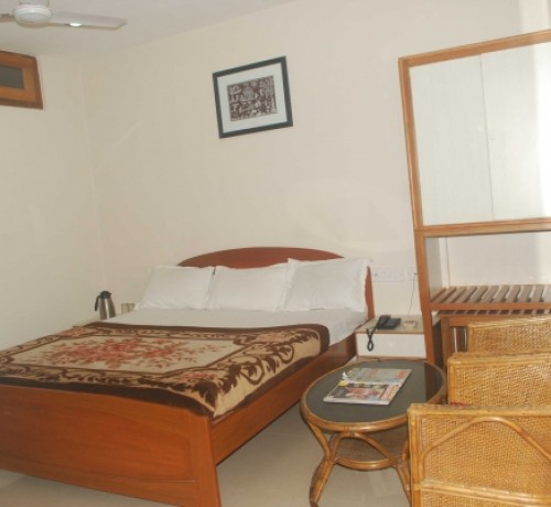Well Furnished Room Well Furnished Room