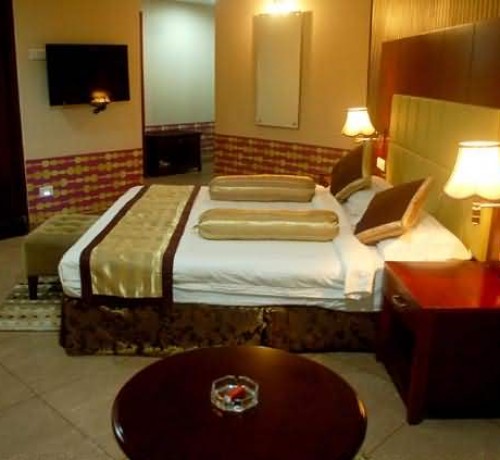 Well Furnished Room Well Furnished Room