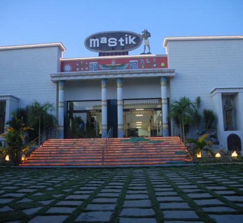 Restaurant Entrance