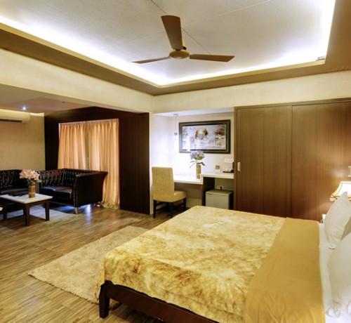 Evecutive Room