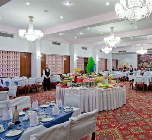 Dine in Style