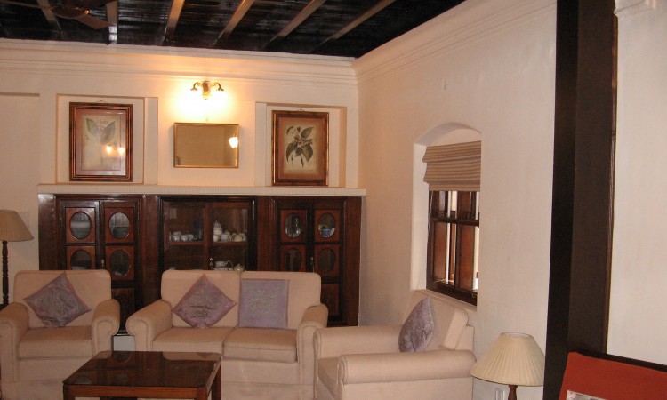 Tvroom3 Tvroom3