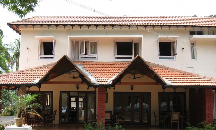 Restaurant-exterior Restaurant-exterior