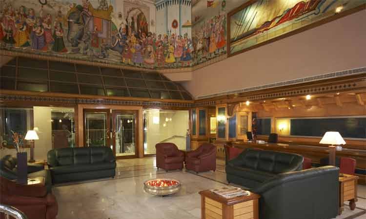Lobby Lobby