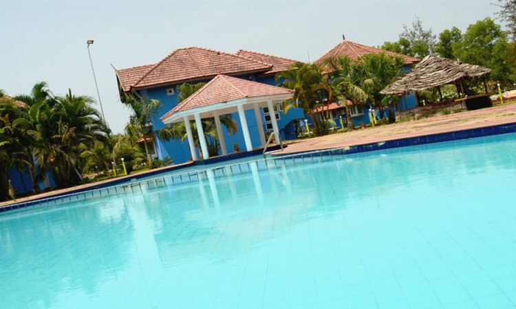 Swimming pool Swimming pool