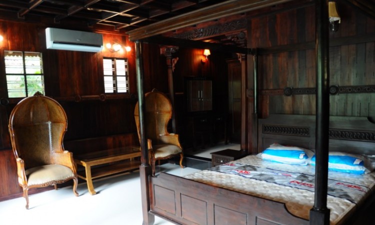 Embellished Room Embellished Room