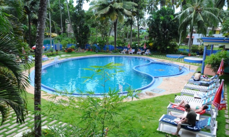 Pool view 2 Pool view 2