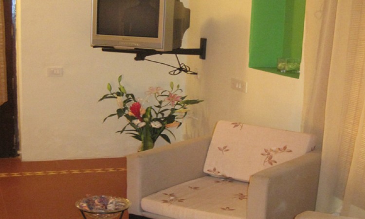 Hallroom Hallroom