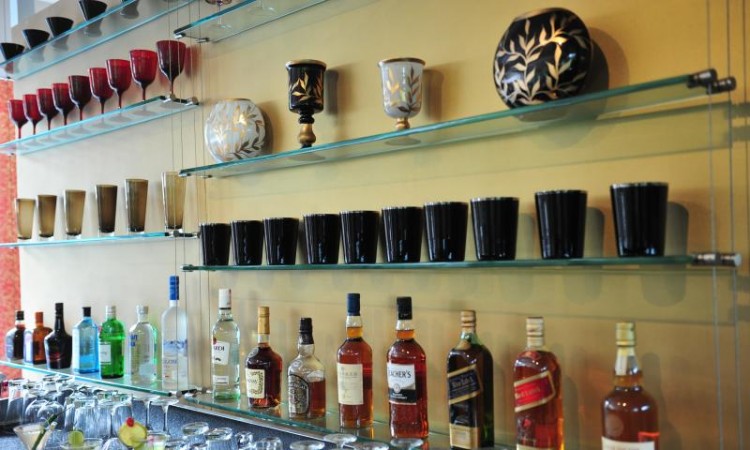 Bar Bar