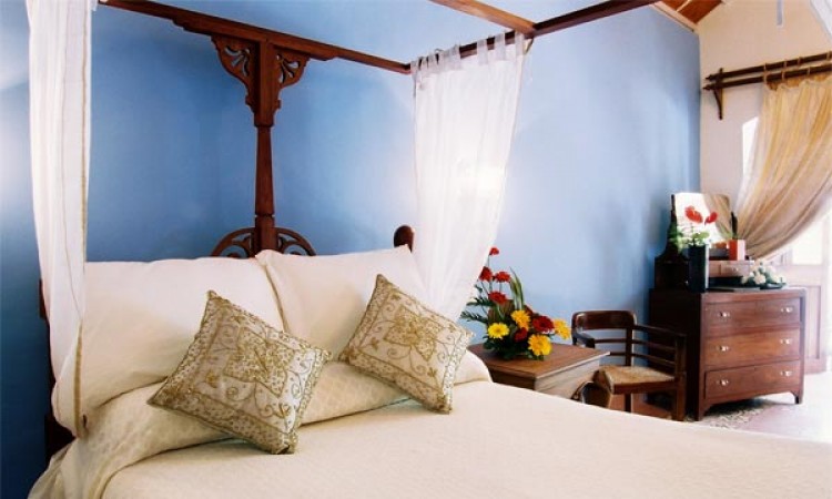 Luxury bed Luxury bed